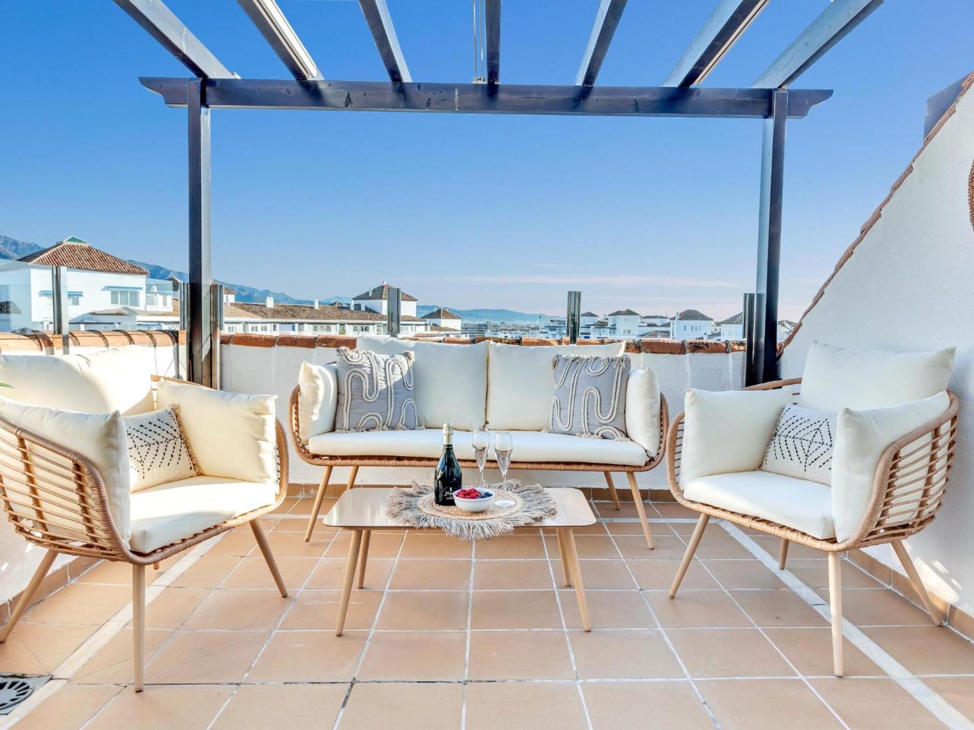 Precioso Atico Con Vistas Al Mar Ref. 771 Marbella